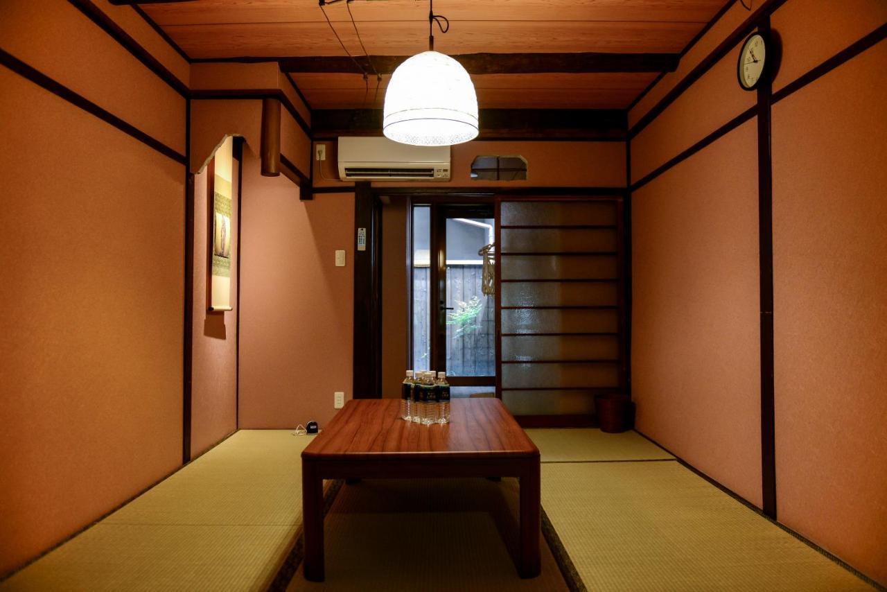 Nishioji Tanuki 西大路 狸 Hébergement de vacances Kyoto