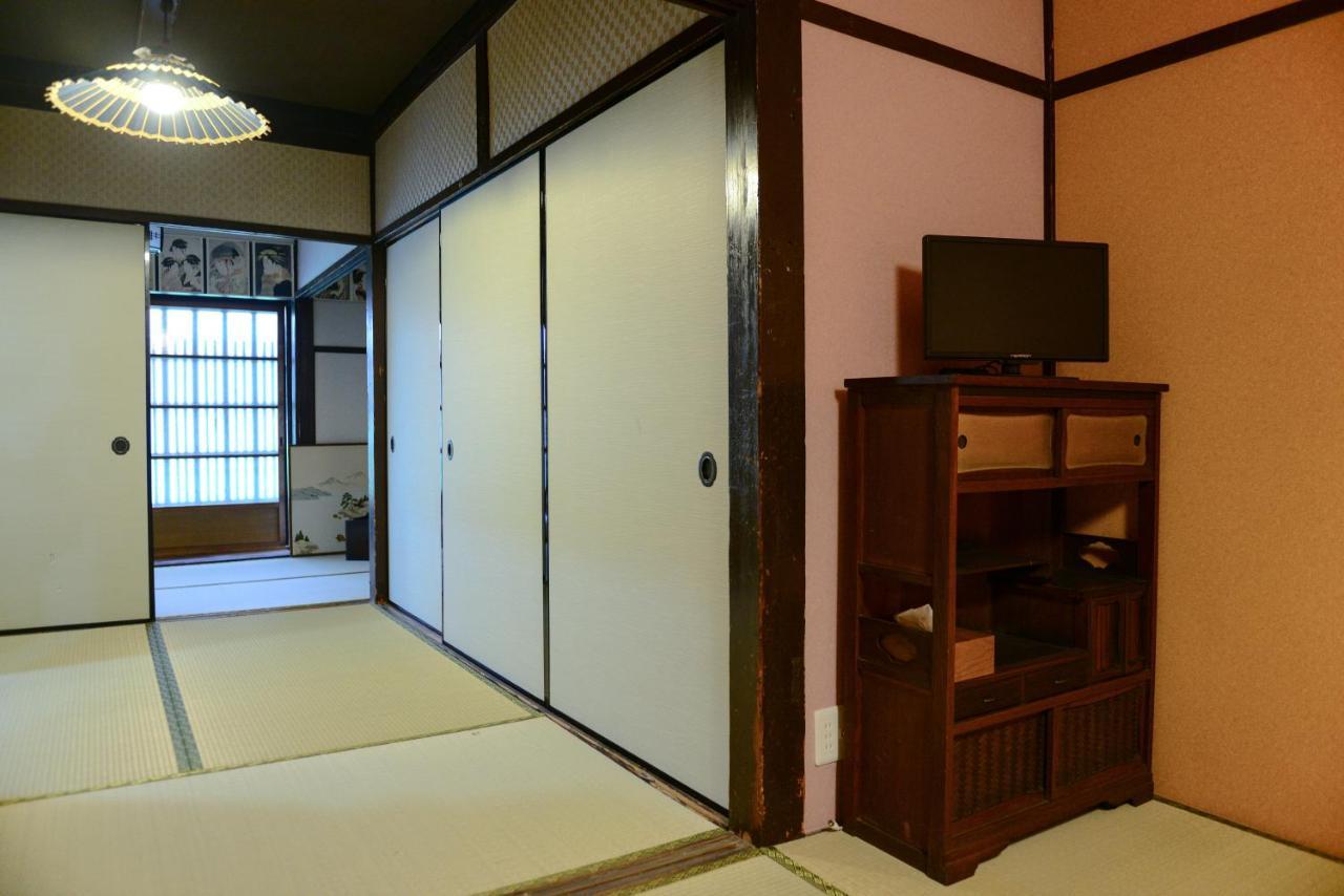 Nishioji Tanuki 西大路 狸 京都市