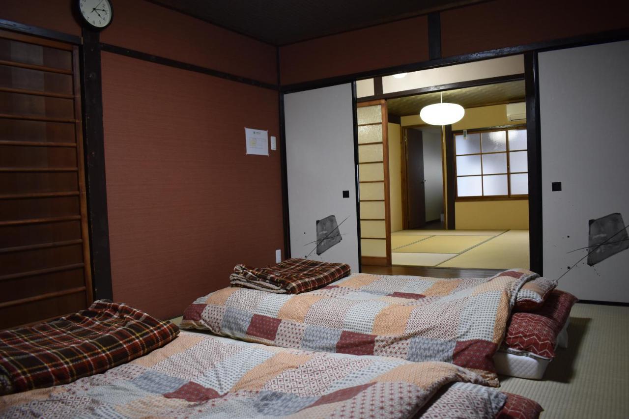 Nishioji Tanuki 西大路 狸 京都市